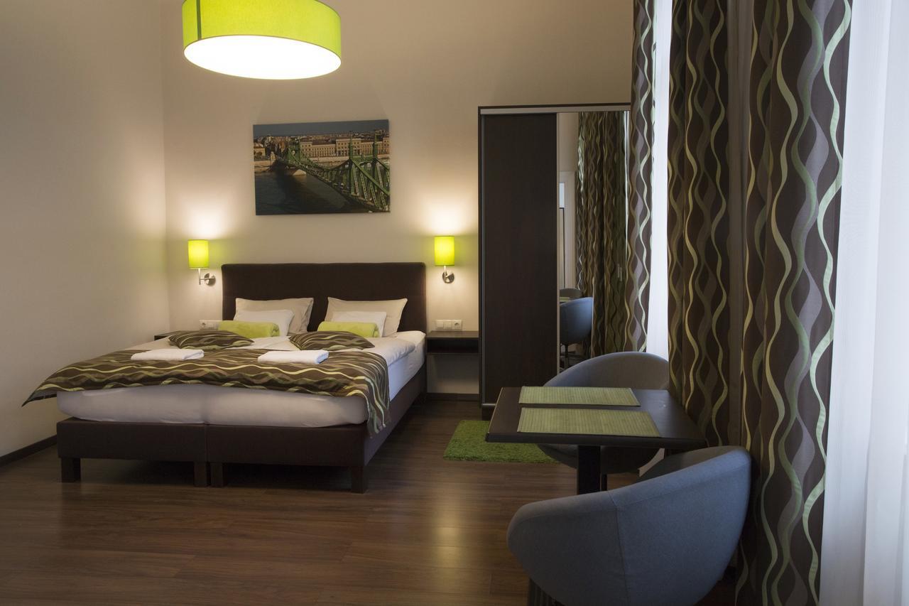 Walton Prime Apartment Budapest Luaran gambar