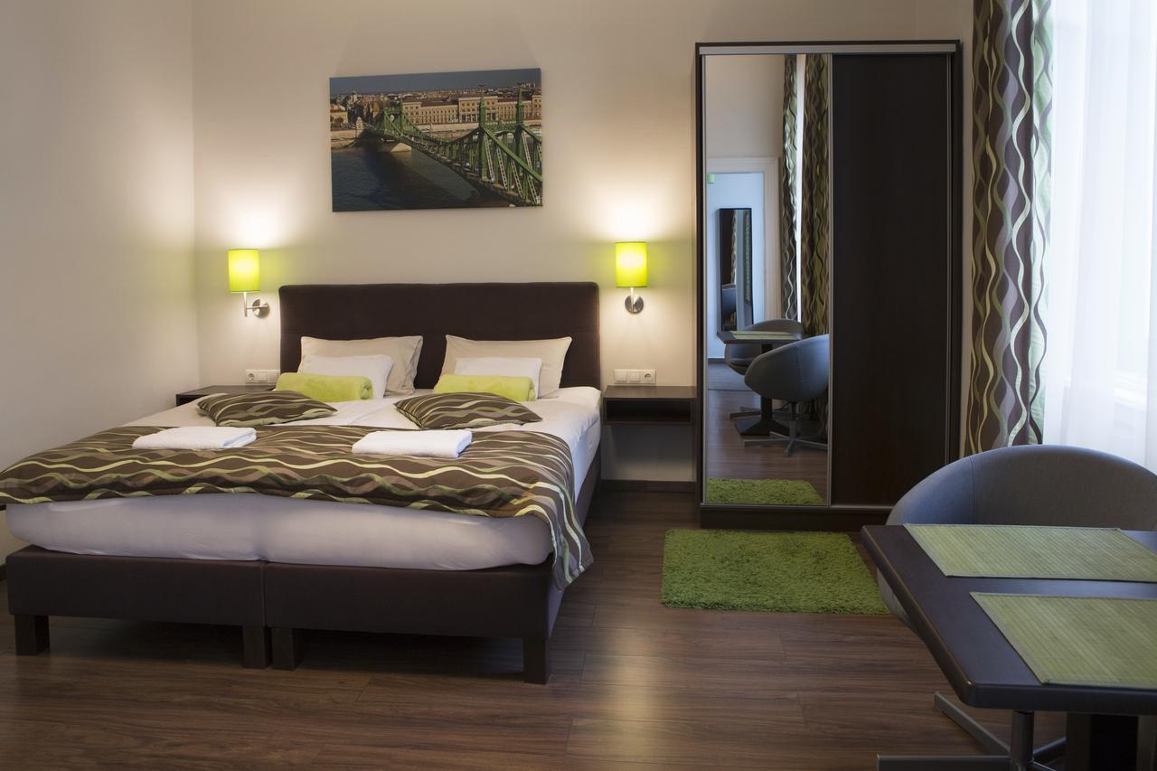 Walton Prime Apartment Budapest Luaran gambar